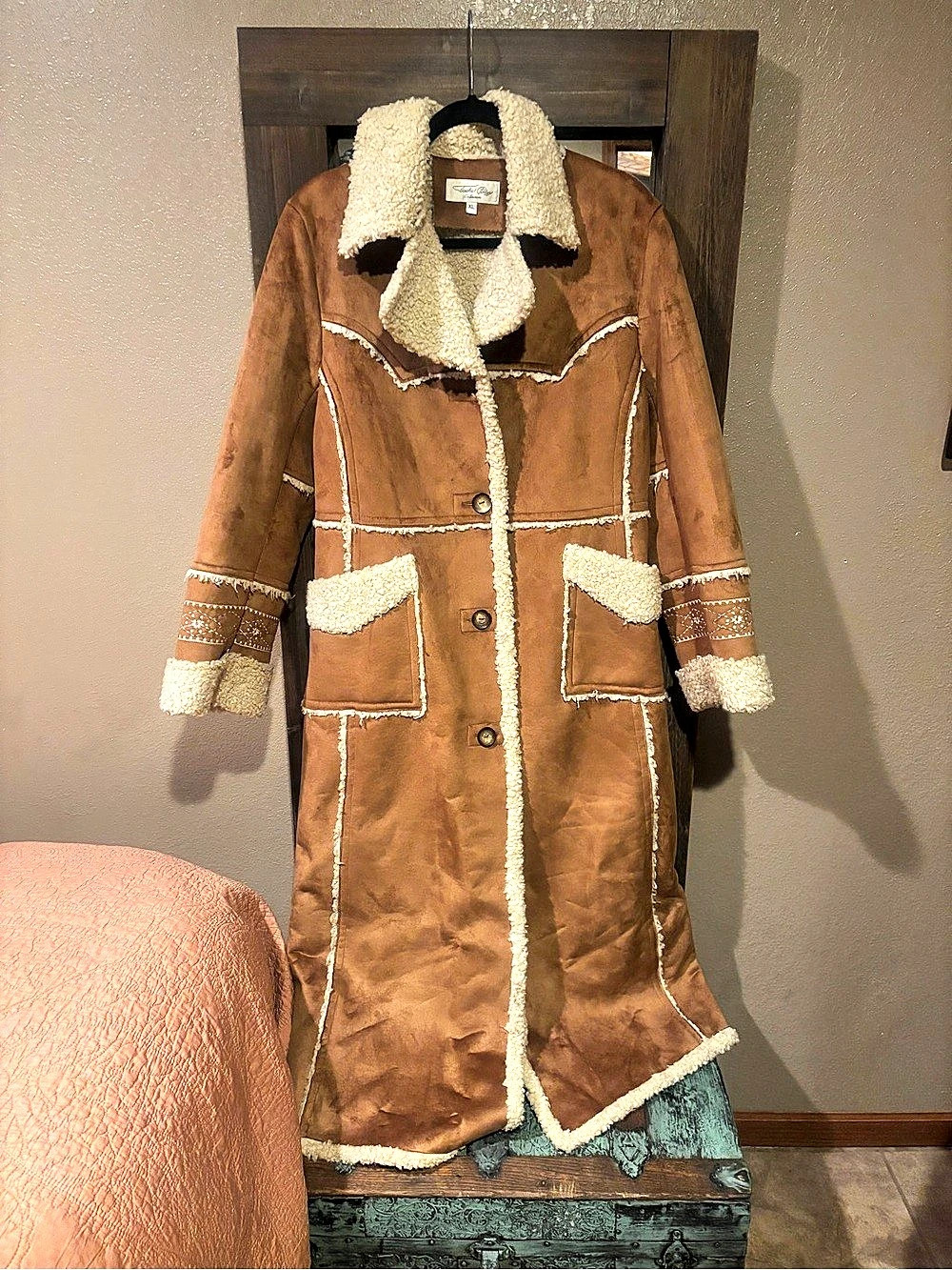 Tasha Pollizi Brown & Cream Shearling Coat Size XL Like New
